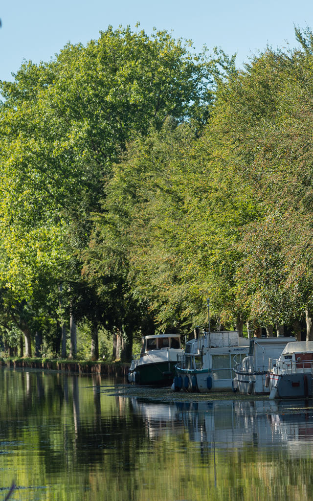 Canal de Nantes a Brest - Malestroit - Le Roc St André