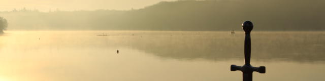 Epée Lac De Trémelin Broceliande en Bretagne