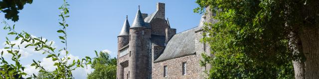 château légendaire, schiste rouge, Campénéac, Morbihan (56), Bretagne