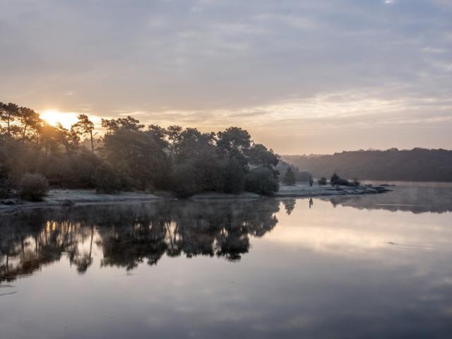 Lac de Viviane, château de Comper, Concoret. Bretagne