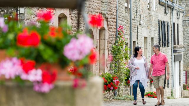 Städte Und Dörfer im Reiseziel Brocéliande