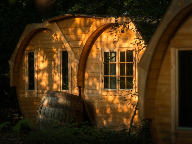 Domaine du Roc - hébergement insolite au Val d'Oust