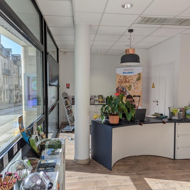 accueil office de tourisme de Josselin