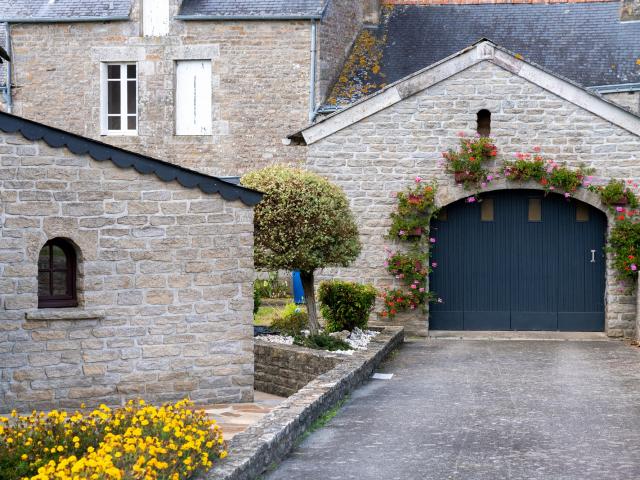 Maison En Pierre cruguel